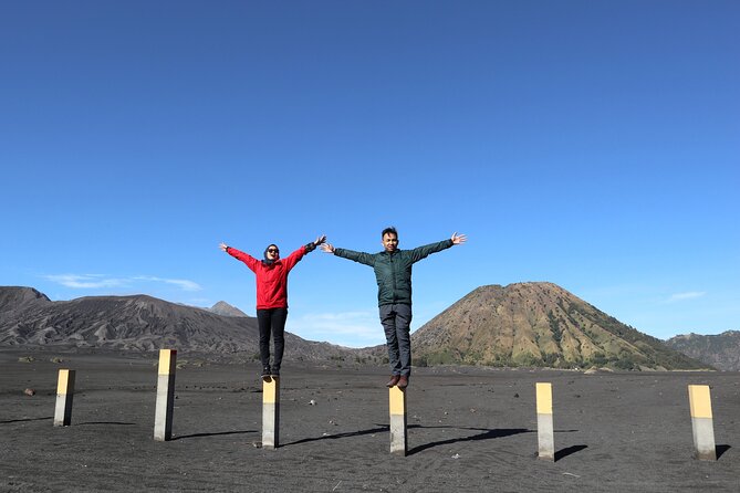 1 Day Amazing Bromo Sunrise tour from Malang Surabaya 7 spots - Whispering Sands and Teletubbies Hills: short stops, big photo momentum