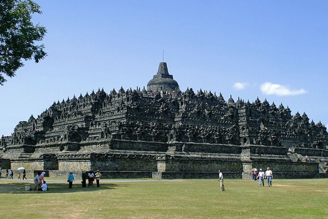 1 Day Yogyakarta tour ( Borobudur temple, Merapi Lava Tour, Prambanan Temple) - Practical timing tips for a smoother day
