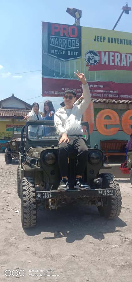 3days explore Yogyakarta Borobudur, Prambanan, Volcano, Etc. - Guide quality is the real differentiator here