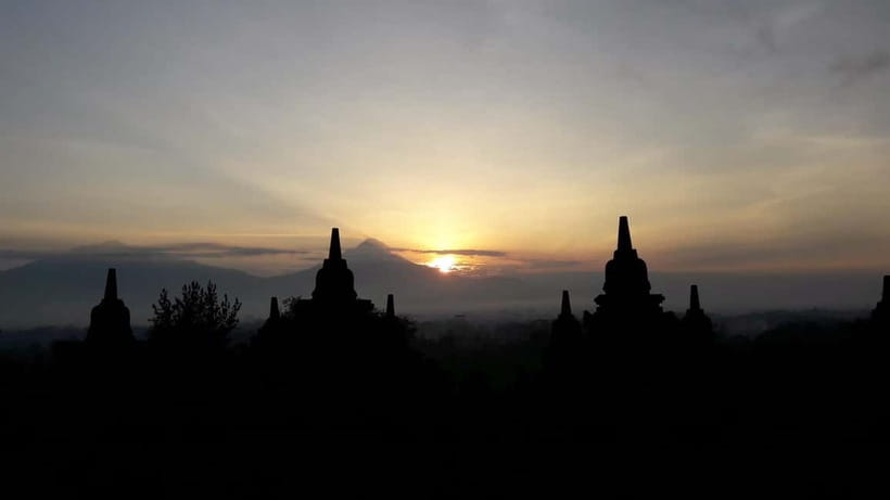 All-inclusive Borobudur Temple Tour with Sunrise Option - The guided climb: sandals, tickets, and the 100+ step reality