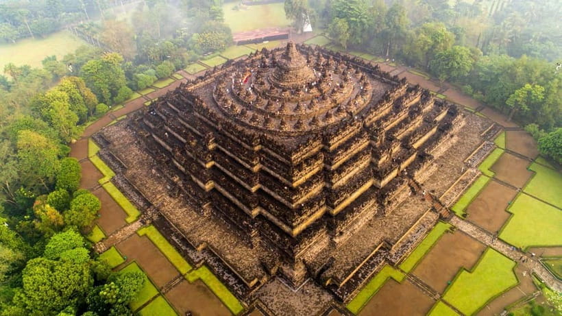 All-inclusive Borobudur Temple Tour with Sunrise Option - Private door-to-door pickup around Yogyakarta, Muntilan, and Magelang