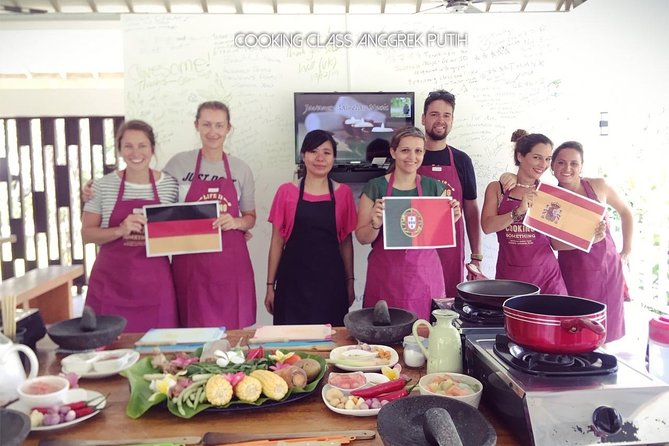 Anggrek Putih Lombok Cooking Class - Little Eden vegetable garden walk and planting seeds