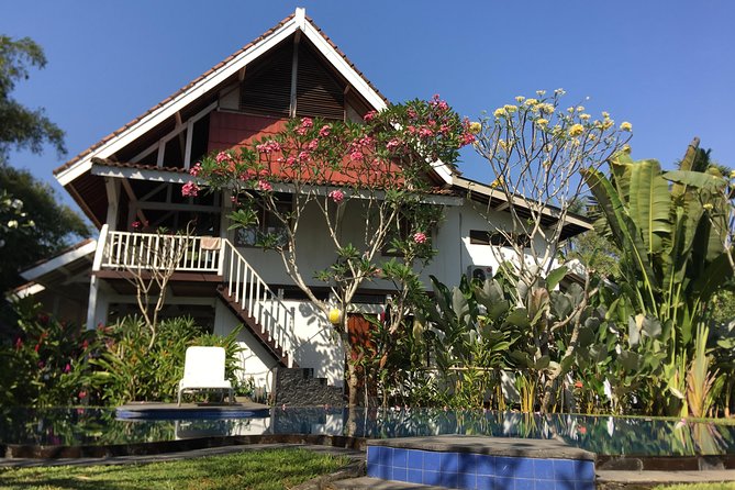 Anggrek Putih Lombok Cooking Class - Banana-leaf fish and curry, plus vegetarian options that actually work