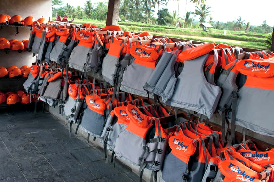 Ayung River: All-Inclusive Tubing Adventure with Lunch - Downriver Tubing: Caves, Waterfalls, and the Real Rapids