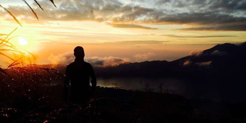 Bali: 2-Day Sunset and Sunrise Camping at Mt. Batur - Day 2 sunrise before the crowd arrives, then the crater walk