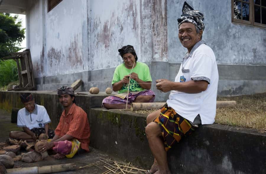 Bali: 6-Hour UNESCO Sites Cultural Walking Tour - Charity Visit to a Village School, Small Stop, Big Tone