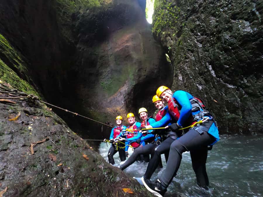 Bali: Aling Canyon Canyoning Tour - What canyoning feels like once you are in the canyon