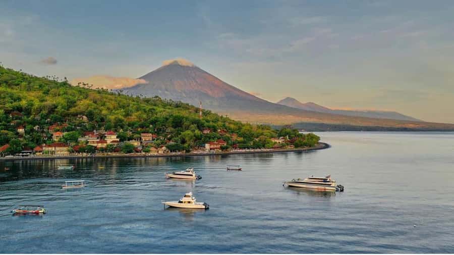 Bali: Amed, Jemeluk & Lipah Beach Snorkeling Adventure - Lipah Beach: Artificial Reef Snorkeling and That Moment When Fish Notice You