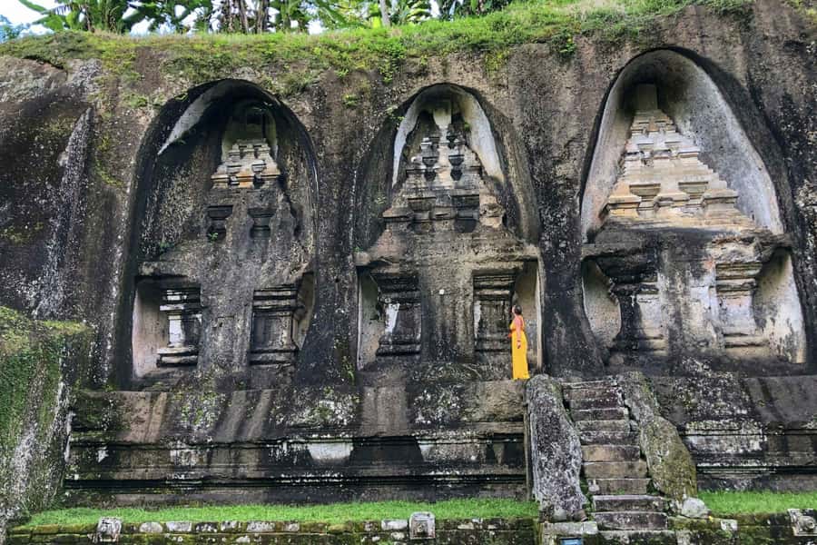 Bali: Archeology Museum, Gunung Kawi & Goa Gajah Temple Tour - Tirta Empul: where the holy spring water does the talking