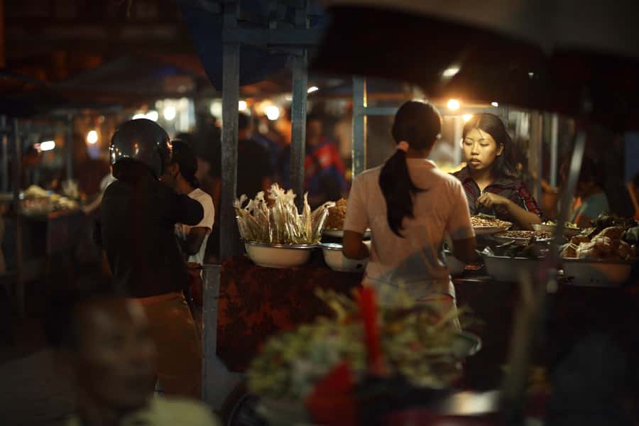 Bali: Authentic Culinary Street Food Experience Tour - What you’ll likely taste: a map of Balinese flavors
