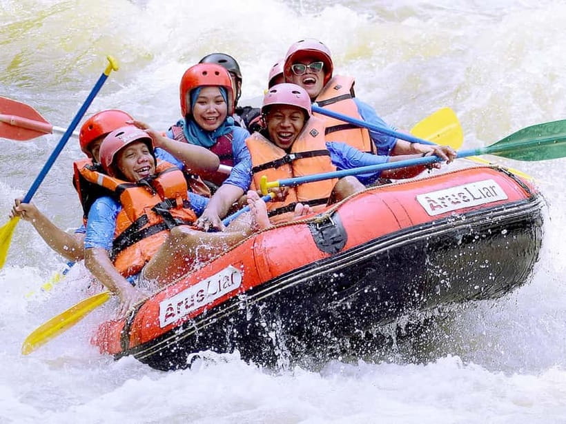 Bali: Ayung River Whitewater Rafting Adventure with Lunch - What Class II to III rapids really feel like on the Ayung River