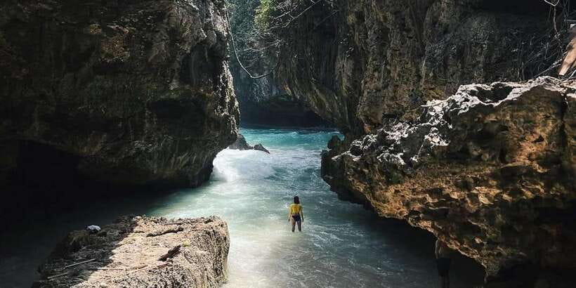 Bali: Beaches, Uluwatu Temple Sunset & Fire Kecak Dance Show - Suluban Beach: cave vibes, surf breaks, and a different kind of shore