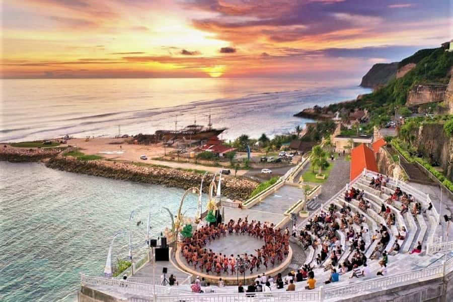 Bali: BeachTrip Padang - Padang, Melasti, & Jimbaran Sunset - Should You Book This Bali BeachTrip to Padang-Padang, Melasti, and Jimbaran?