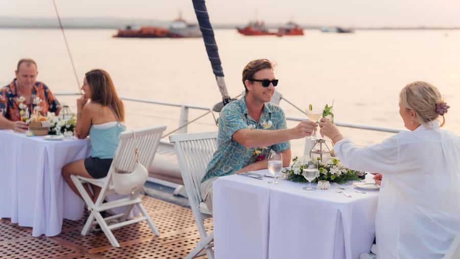 Bali/Benoa: 5-Course Romantic Evening Cruise With Live Music - Key Highlights Worth Planning Around