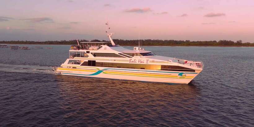 Bali/Benoa: Sunset Dinner Cruise with Show and Live Music - Bali Sunset Dinner Cruise From Benoa: The Big Idea