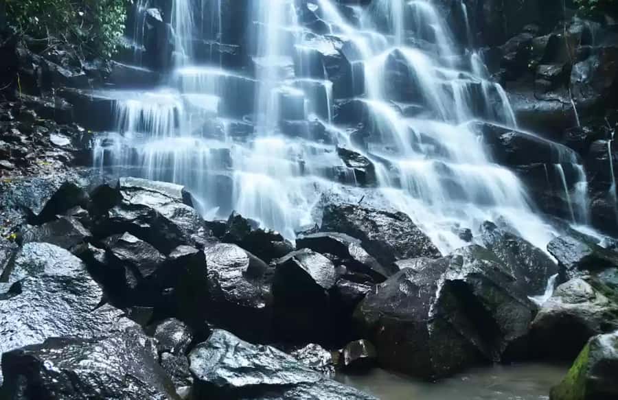 Bali Best Waterfalls Private Tour - Lunch in Bangli: A Simple Break That Keeps the Day on Track
