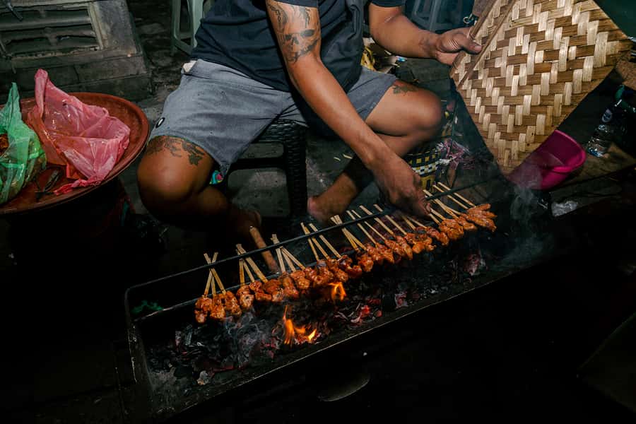 Bali: Bites Food Tour with over 15 Tastings - Warung to Warung: 7 to 8 Stops and the Range of Dishes