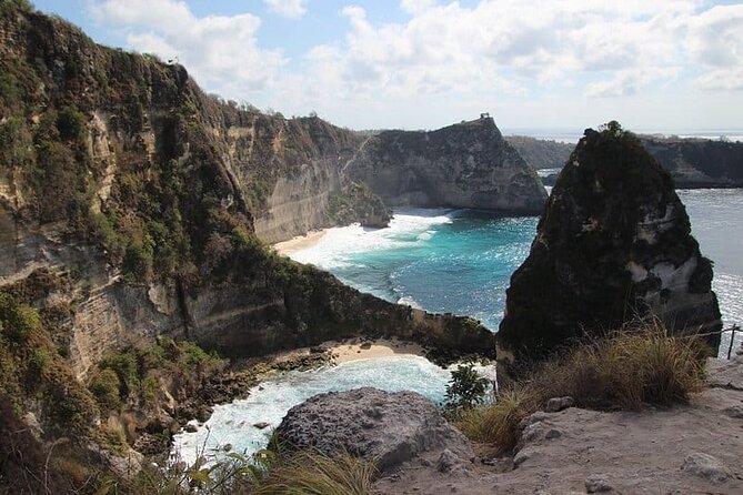 Bali East Nusa Penida Private Tour - All Inclusive - Rumah Pohon Molenteng: Tree House on the Rock and Photo Fee Planning