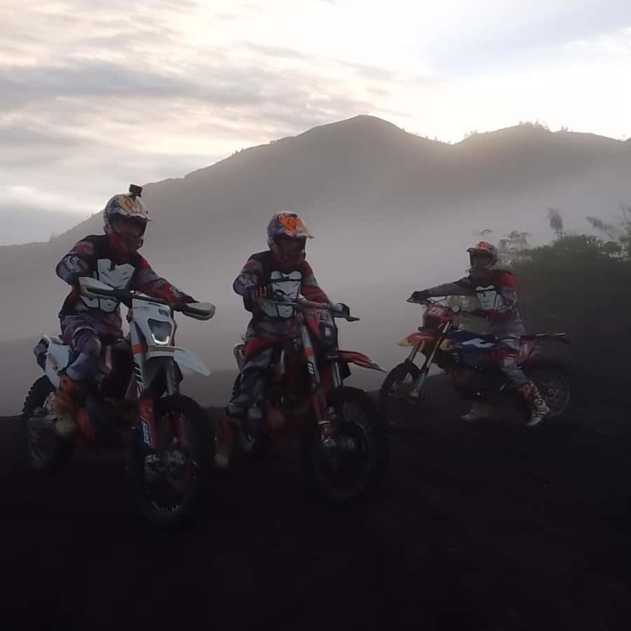 Bali: Extreme Dirt Bike Experience in Nature - Should you book this extreme dirt bike experience in Bali?