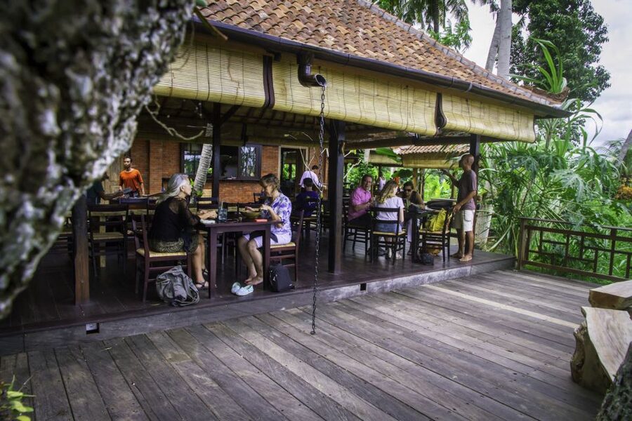 Bali: Full-Day Eat Pray Love Tour with Rice Terraces & Yoga - Timing, pickup, and what to pack so you stay comfortable