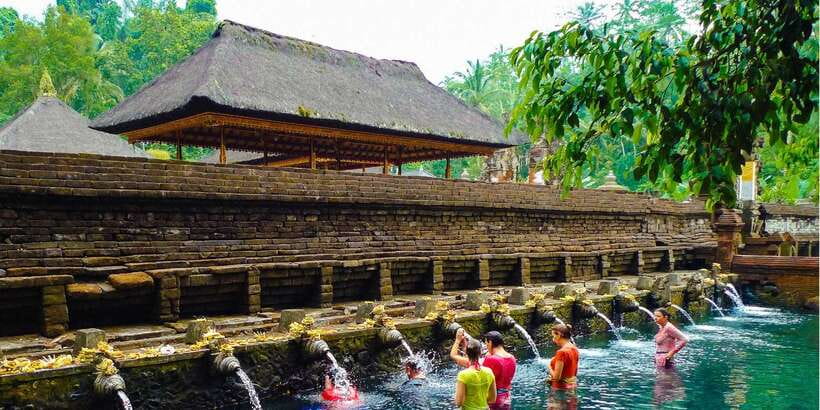 Bali: Full-Day Private Water Temple Ritual & Yoga Class - Early pickup and the calm drive toward Gianyar