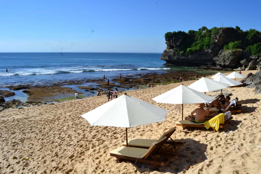 Bali: Full-Day Private White Sand Beaches and Sunset Tour - Key points