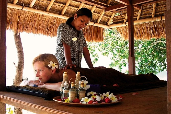 Bali Hai Beach Club Cruise - Banana boats: the ride everyone talks about