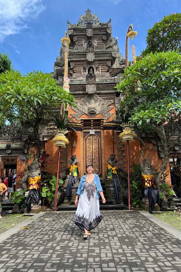 Bali: Half-Day Private Tour with a trusted Female Driver - How the 5-hour format lets you mix Ubud with the coast