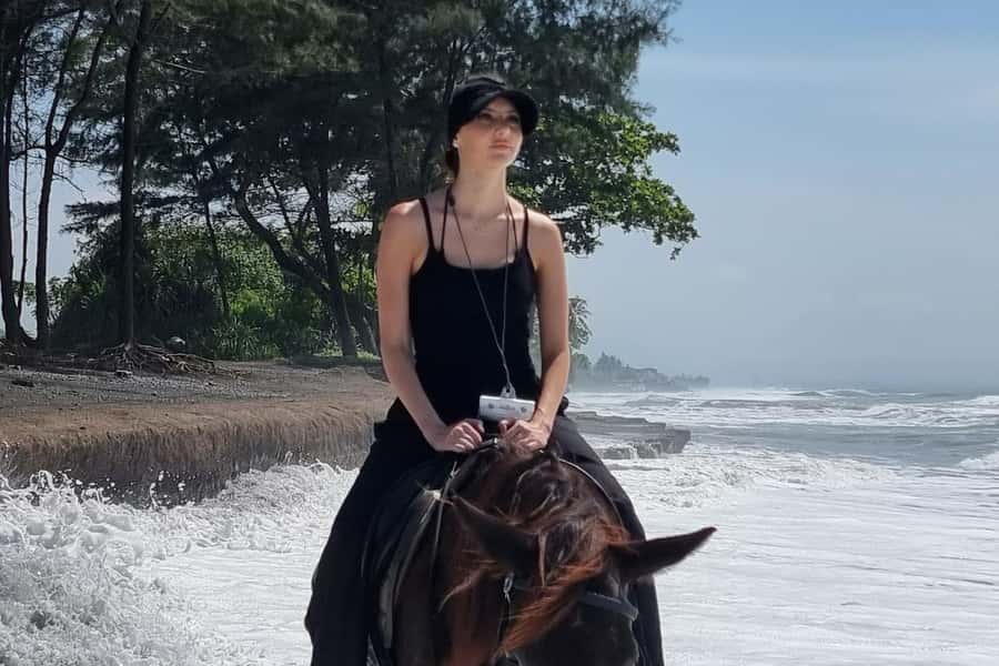 Bali: Horse Riding & Turtle Release Experience at Saba Beach - Tips That Keep Your Day Comfortable and Respectful