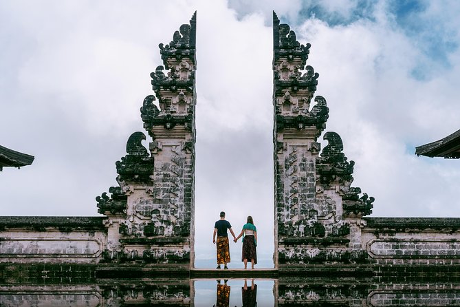 Bali Instagram: Gate of Heaven Temple Tour - Gate of Heaven Timing: why the Mt. Agung photo moment needs a plan