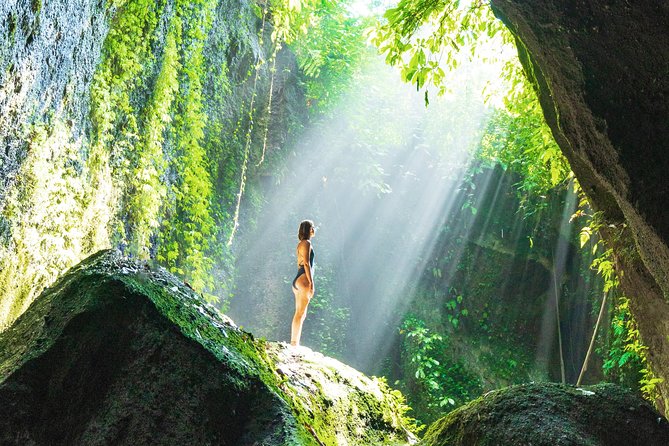 Bali Instagram: Gate of Heaven Temple Tour - Tirta Gangga Water Palace: holy spring pools and easy, scenic breaks