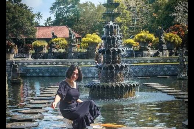 Bali : Instagrams Tour Lempuyang Temple, Tirta Gangga- Tukad Cepung , Tibumana Waterfall - Private tour reality check: driver, guide, and how much explanation you’ll get