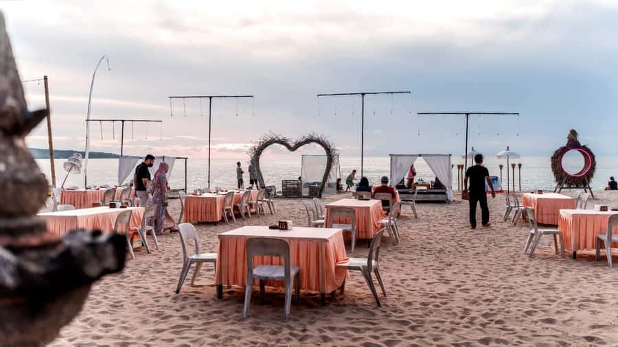 Bali: Jimbaran Bay Romantic Spa and Seafood Sunset Dinner - Talaso foot wash and Lulur scrub: the part your body notices first