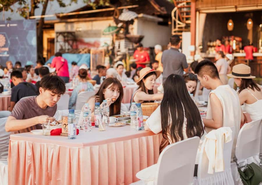 Bali: Jimbaran Seafood Market Tour with Sunset Dinner - Logistics and small pitfalls to plan for
