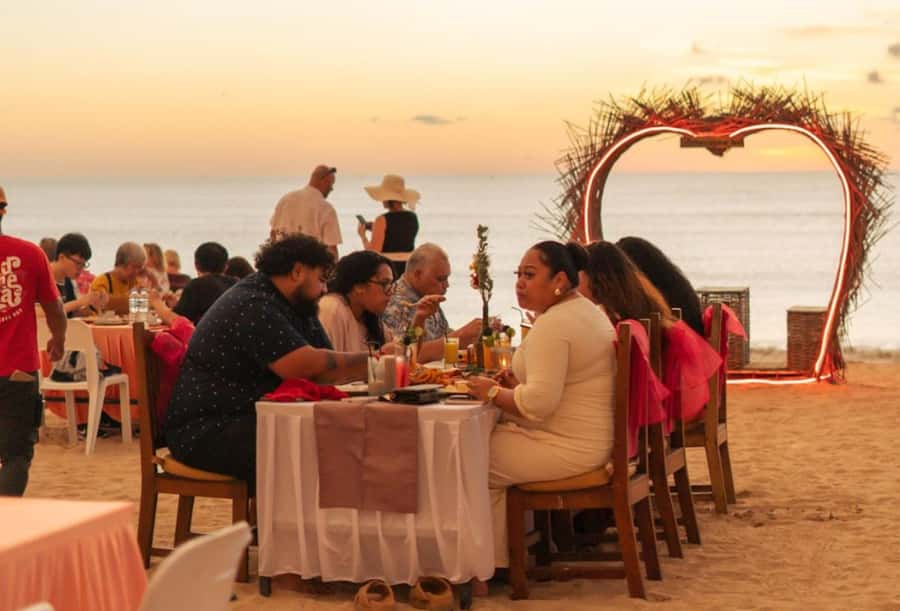 Bali: Jimbaran Seafood Market Tour with Sunset Dinner - Getting there: pickup options and how long it takes