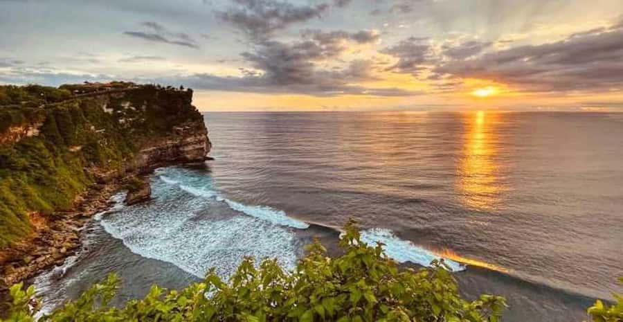 Bali: Kecak Fire Dance Show & Uluwatu Temple Entry Ticket - Comfort Notes for an Evening at Uluwatu