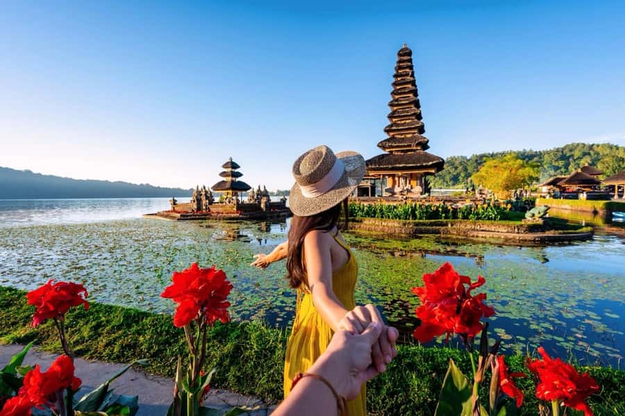 Bali: Lake Bratan, Handara Gate, Waterfall & Swing Tour - North Bali in One Day: Why This Route Works