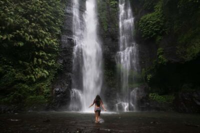 Lake Bratan, Handara Gate, Waterfall & Swing Tour