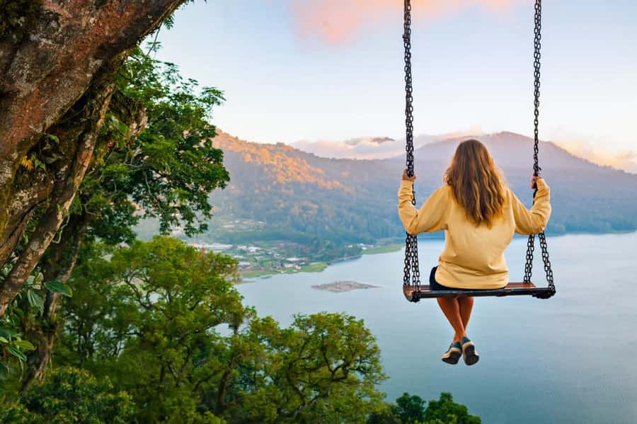 Bali: Lake Bratan, Handara Gate, Waterfall & Swing Tour - What to Pack for North Bali Cool Mornings and Wet Waterfall Paths