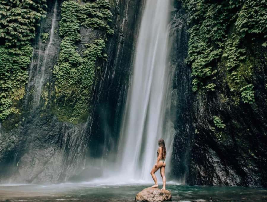 Bali: Leke Leke, Munduk, & Banyumala Waterfalls Private Tour - Munduk Waterfall: coffee plantation views and misty mountain air
