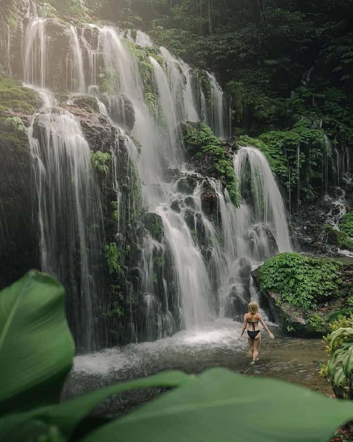Bali: Leke Leke, Munduk, & Banyumala Waterfalls Private Tour - Pickup, van comfort, and the “easy mode” travel plan