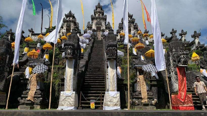 Bali: Lempuyang Temple, Tirta Gangga, and Temesi Waterfall … - Entering East Bali: what this day really feels like