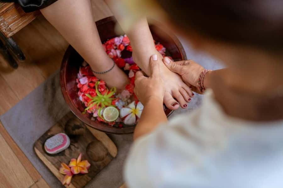 Bali: Luxury Spa Balinese Massage scrub Flower bath 2 Hour - Entering Bali Orchid Spa and settling into “me time”