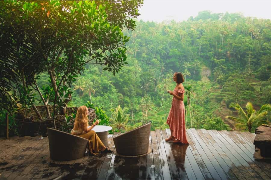 Bali: Monkey Forest, Tegalalang, Uluwatu & Kecak Dance Tour - What to bring so the day stays pleasant