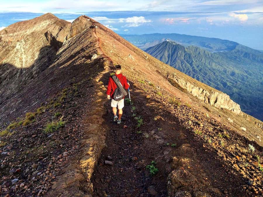 Bali: Mount Agung Sunrise Trekking Tour via Besakih Temple - The 11 pm climb: jungle steps, volcanic sand, and steep stamina