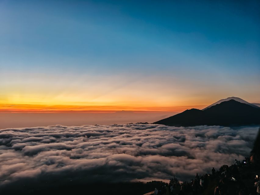 Bali: Mount Batur Guided Sunrise Trek with Breakfast - The Hike Up: Night Steps, Steep Moments, and Star-Blanket Walking