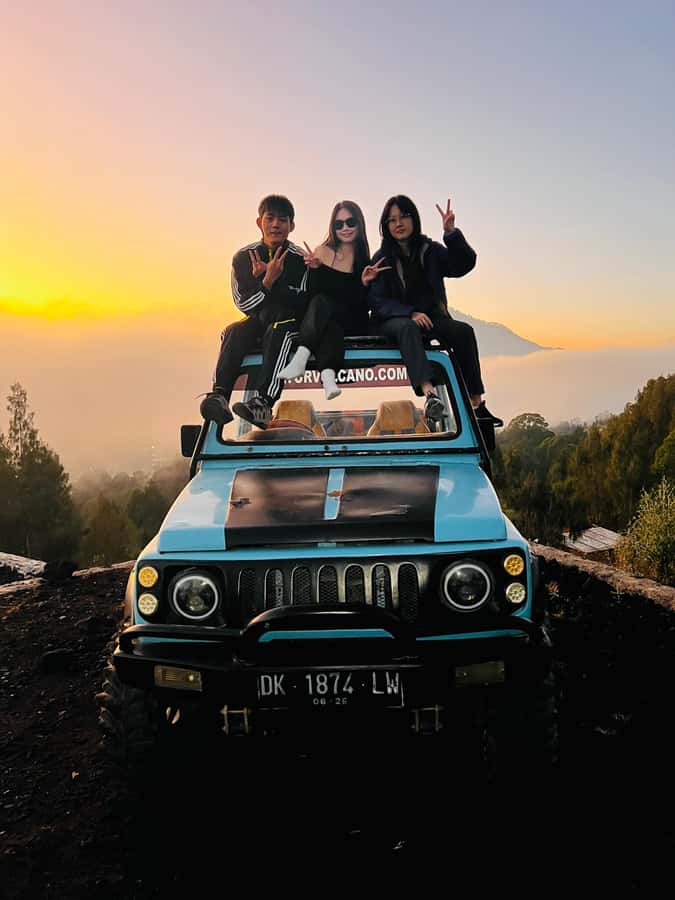 Bali: Mount batur jeep sunrise & natural hot springs - Breakfast, Coffee or Tea, and the Civet Coffee Stop