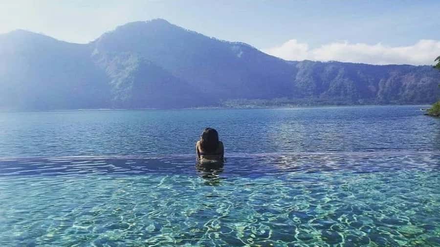 Bali: Mount Batur Quad Bike Tour and Natural Hot Springs - Mt. Batur Lounge: the clean break between adventure and comfort