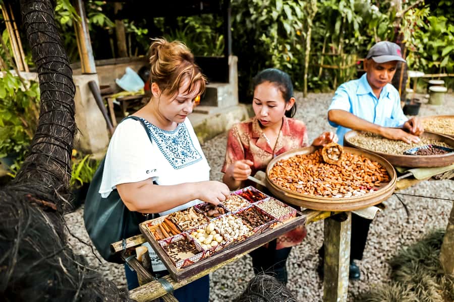 Bali: Mount Batur Sunrise Guided Hike and Natural Hot Spring - Natural hot spring soak: muscle recovery and what to bring