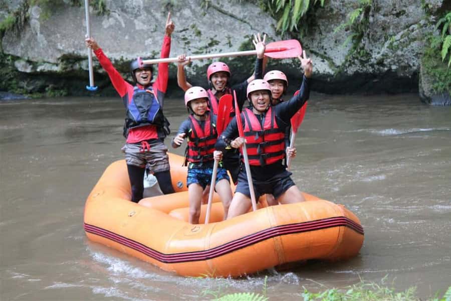 Bali: Mount Batur Sunrise Trek and White Water Rafting - Pickup Times, Meeting at Mt Batur Lounge, and What That Means for Your Morning